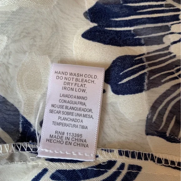 Altar’d State - Navy Blue / White Kimono - Picture 9 of 9